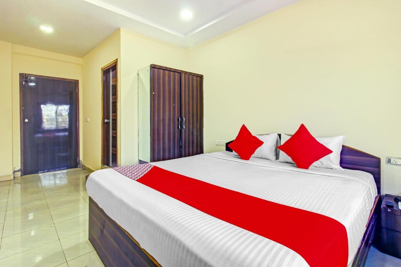 Hotel O Adhin Residency Haiderabad Buitenkant foto