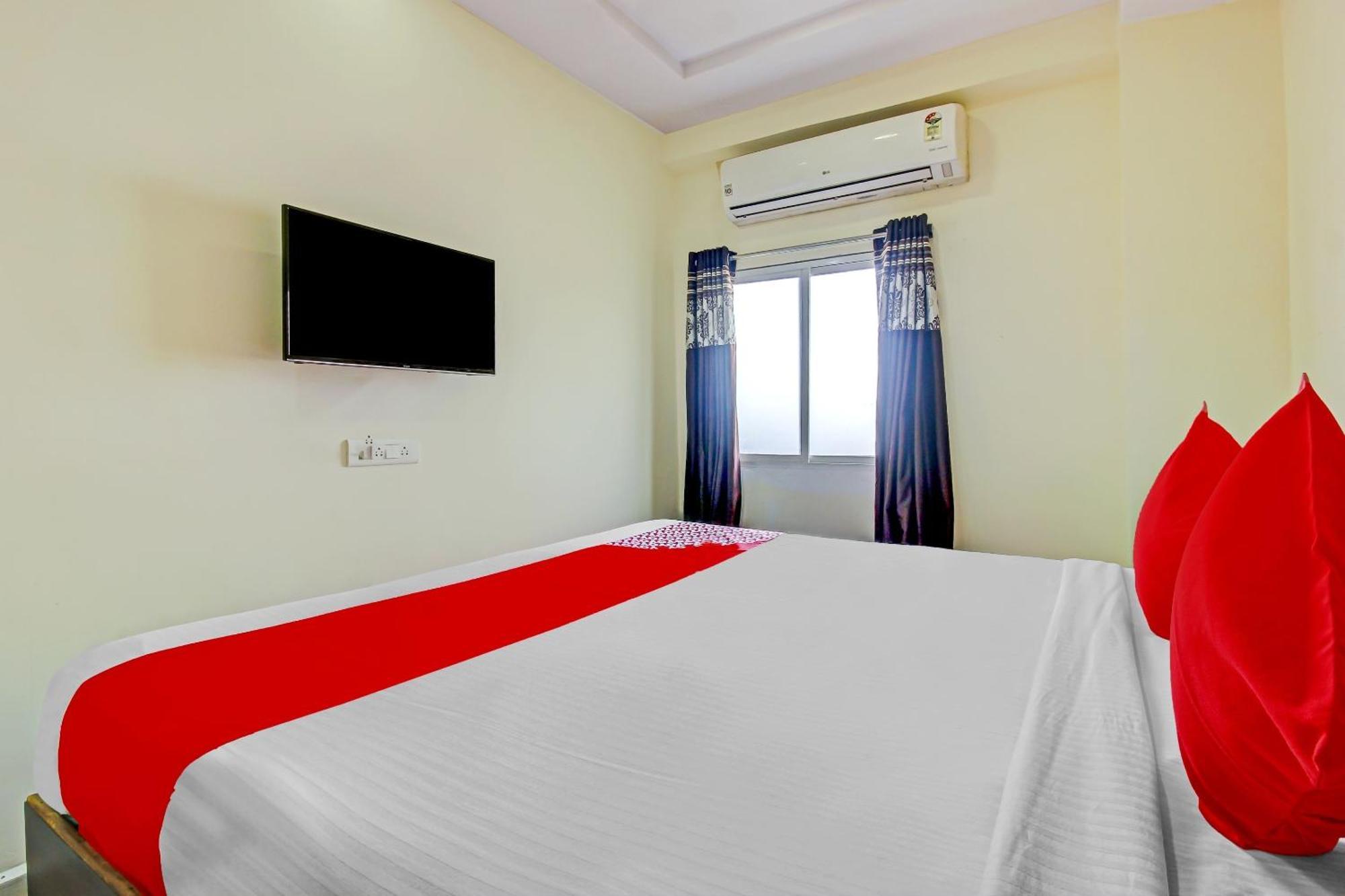 Hotel O Adhin Residency Haiderabad Buitenkant foto