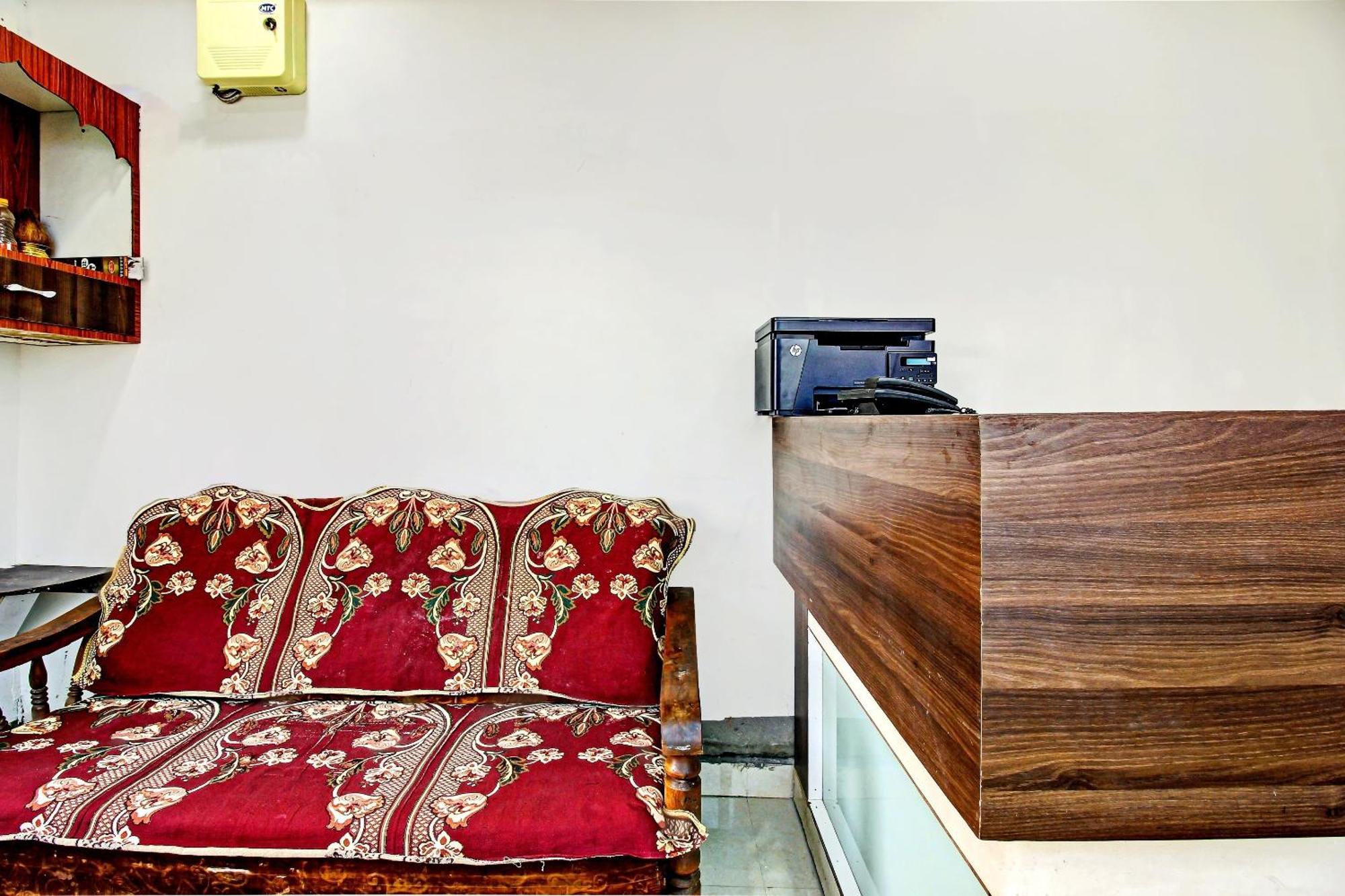 Hotel O Adhin Residency Haiderabad Buitenkant foto