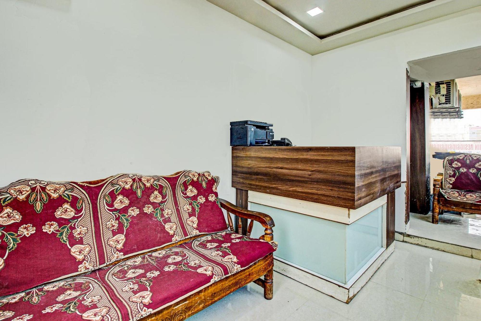 Hotel O Adhin Residency Haiderabad Buitenkant foto