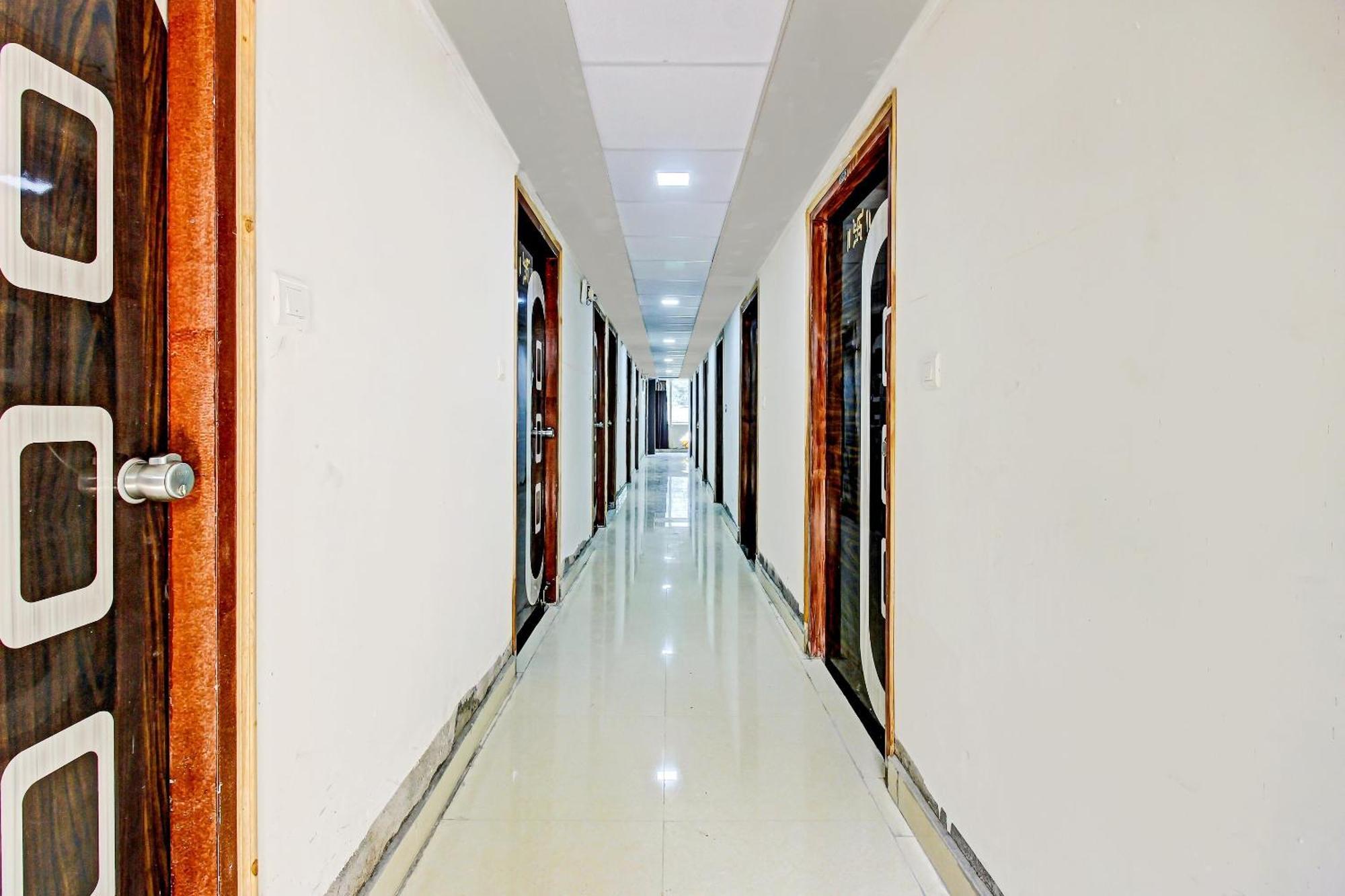 Hotel O Adhin Residency Haiderabad Buitenkant foto