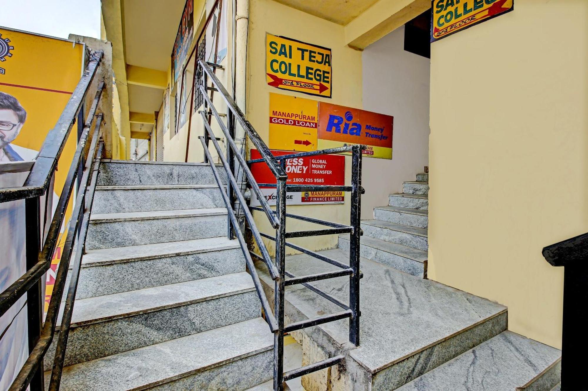 Hotel O Adhin Residency Haiderabad Buitenkant foto