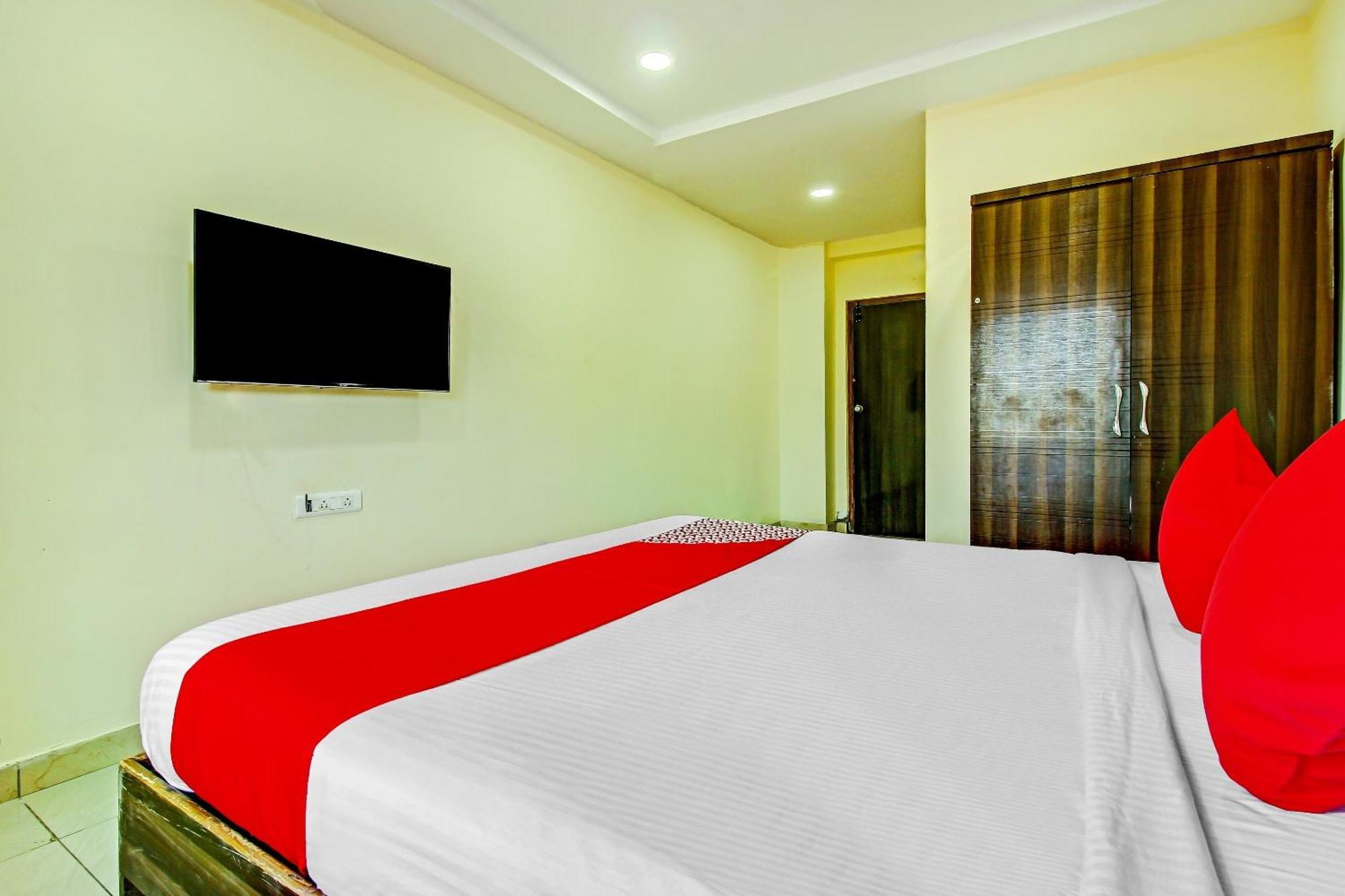 Hotel O Adhin Residency Haiderabad Buitenkant foto