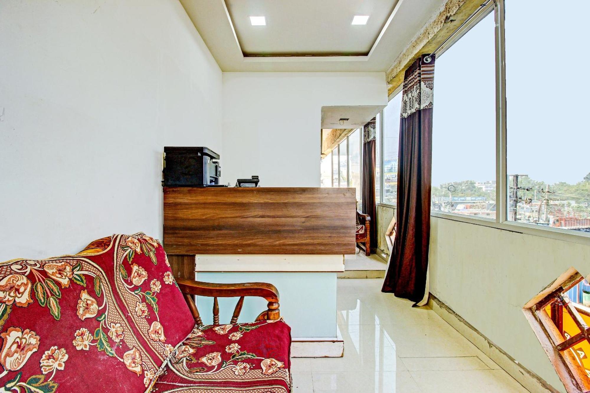 Hotel O Adhin Residency Haiderabad Buitenkant foto